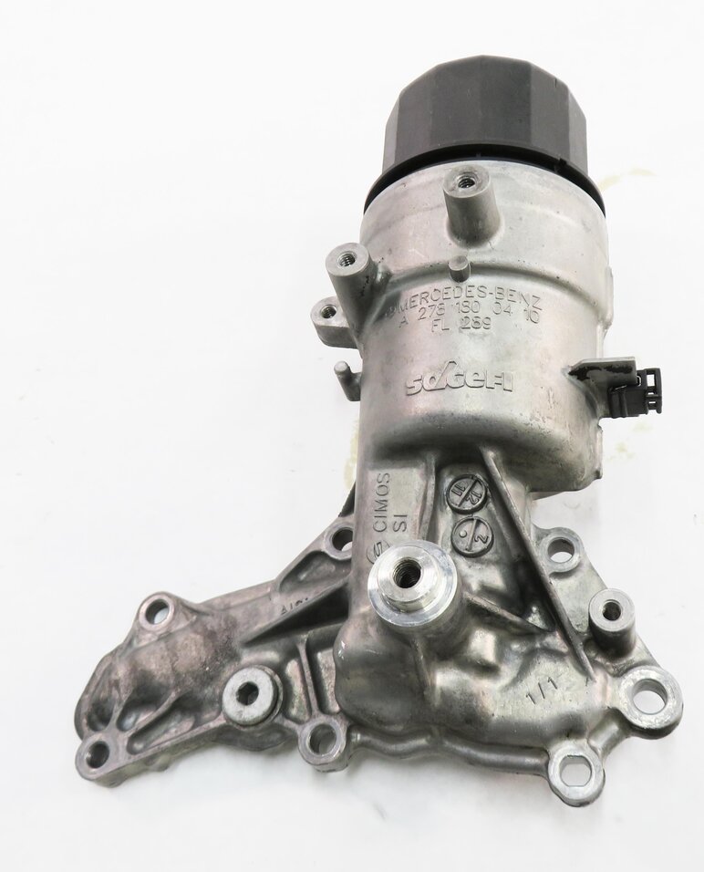 Thumbnail 2: 2013 MERCEDES GL450 (X166) 4.6L M278 TWIN TURBO ENGINE - OIL FILTER HOUSING