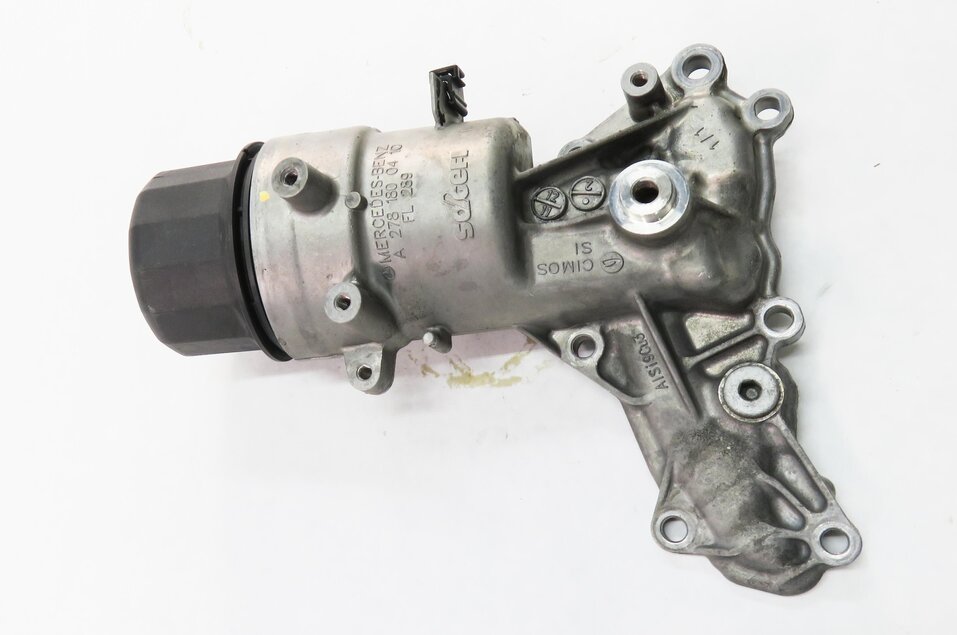 Thumbnail 3: 2013 MERCEDES GL450 (X166) 4.6L M278 TWIN TURBO ENGINE - OIL FILTER HOUSING