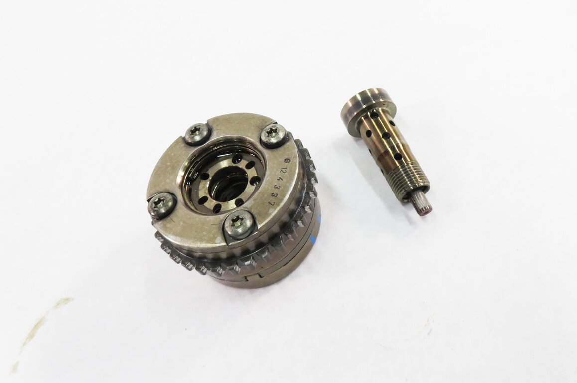 2013 MERCEDES GL450 (X166) 4.6L M278 ENGINE - LEFT EXHAUST CAMSHAFT TIMING GEAR