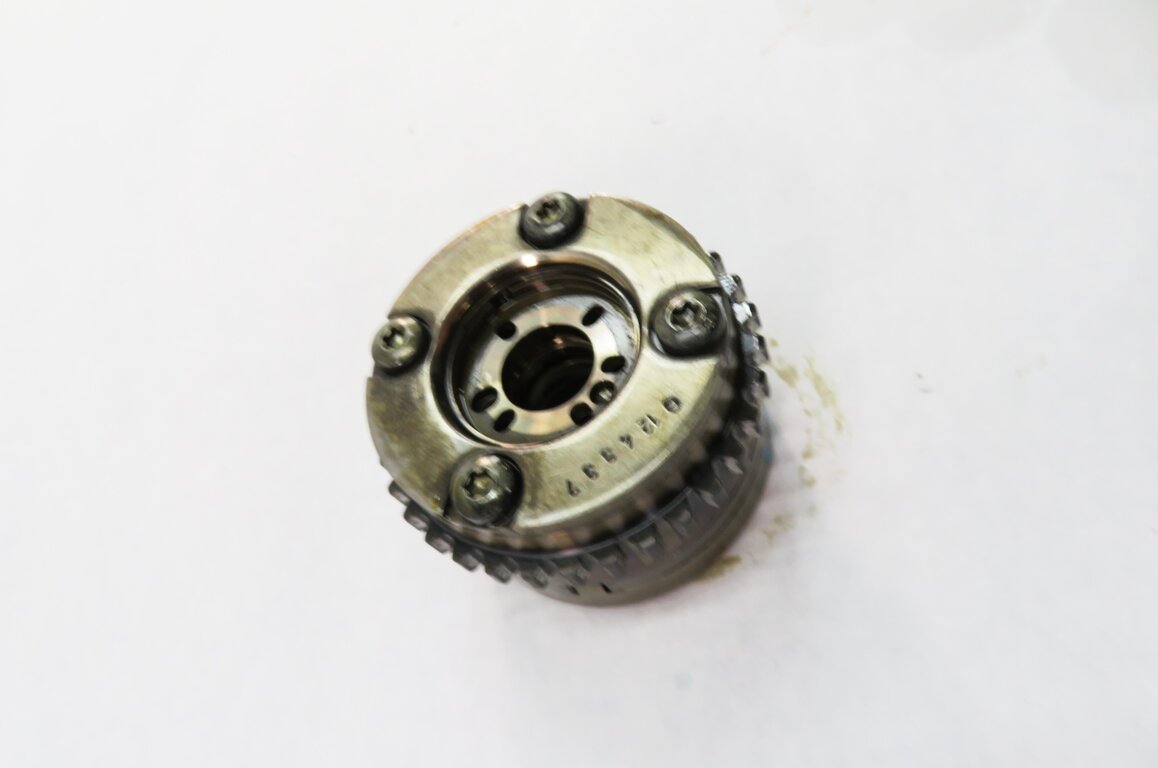 Thumbnail 5: 2013 MERCEDES GL450 (X166) 4.6L M278 ENGINE - LEFT INTAKE CAMSHAFT TIMING GEAR