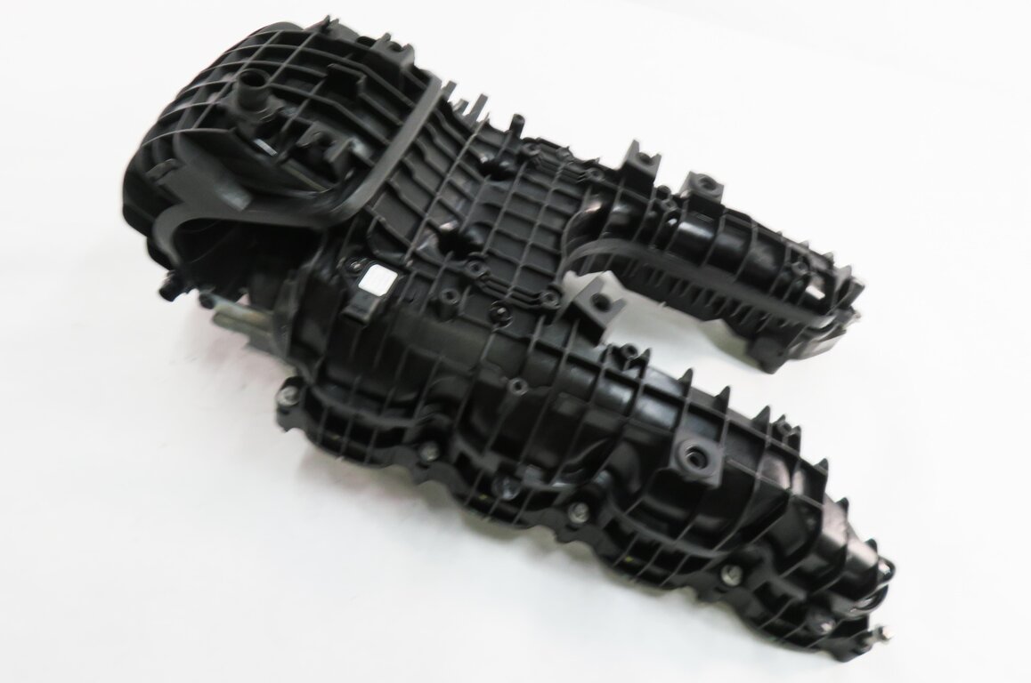 Thumbnail 1: 11-20 MERCEDES CL550 E550 GL450 GL550 GLS550 S550 SL550 - 4.6L INTAKE MANIFOLD