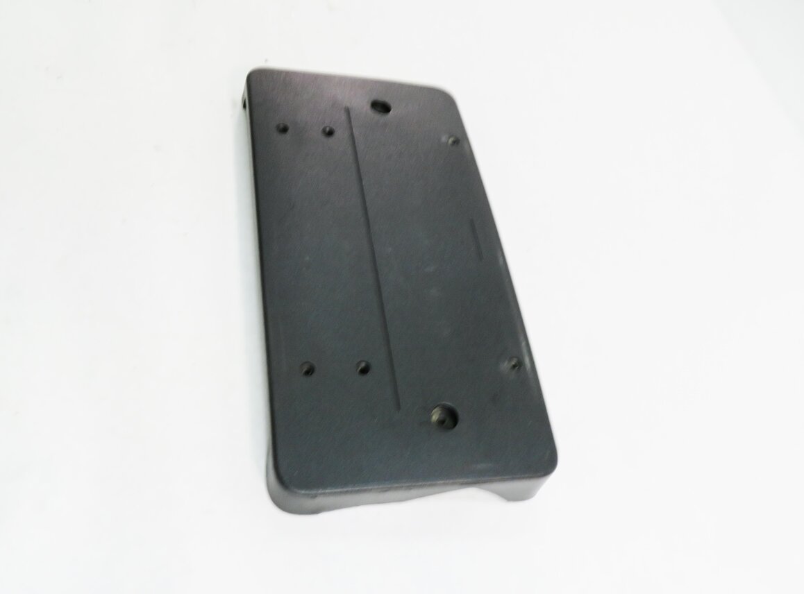 Thumbnail 4: 2013 MERCEDES GL450 (X166) FRONT LICENSE PLATE BRAKET BASE MOUNT RETAINER HOLDER