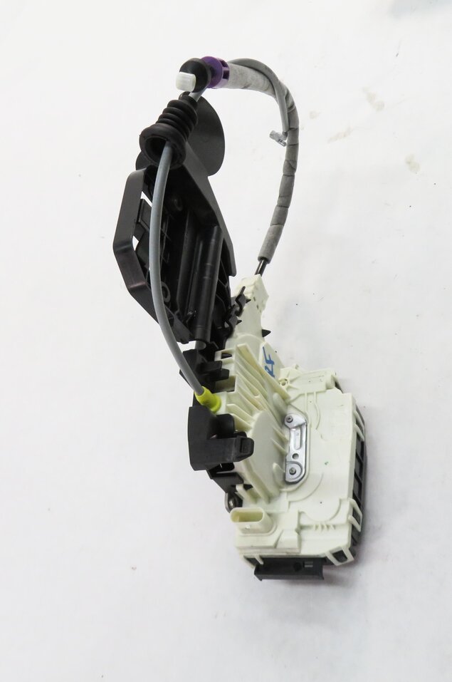 Thumbnail 3: 12-14 MERCEDES GL350 GL450 GL550 ML350 ML550 (W166 X166) RIGHT FRONT DOOR LATCH