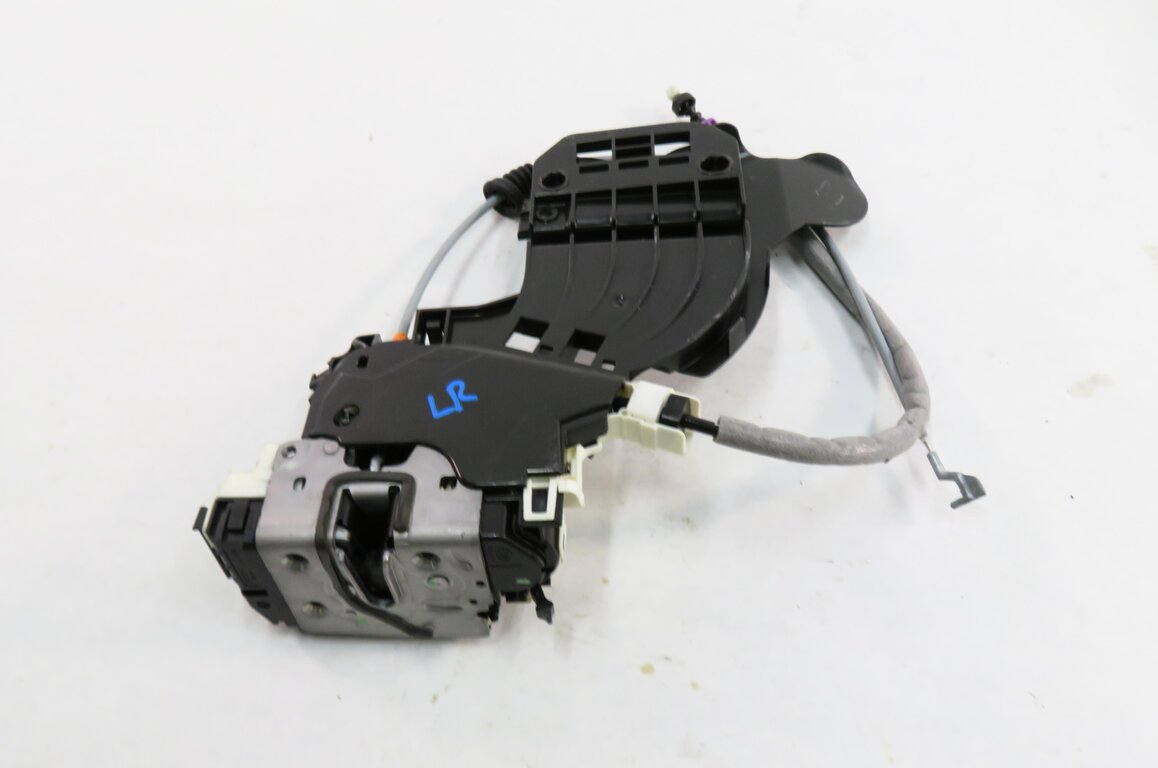 Thumbnail 5: 11-19 MERCEDES E350 GL350 GL450 GL550 CLK250 GLK350 ML350 - LEFT REAR DOOR LATCH