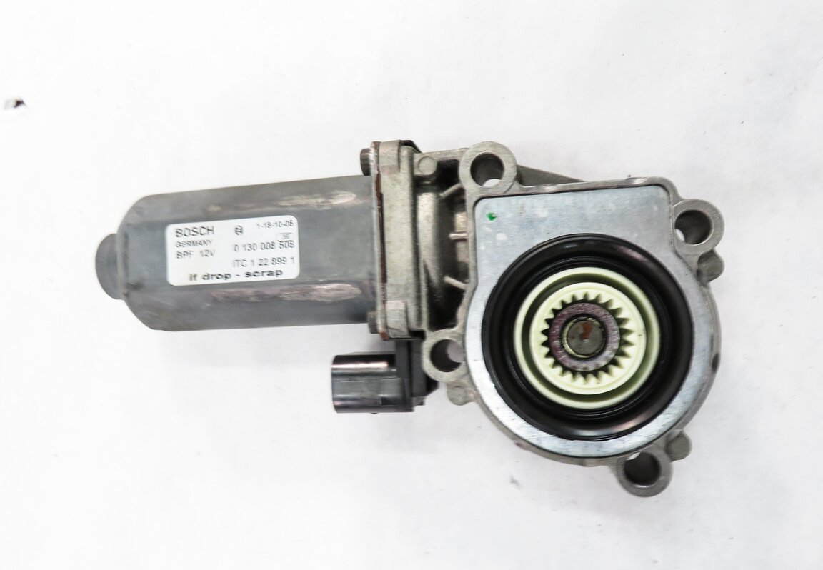 Thumbnail 6: 05-16 LR3 LR4 RANGE ROVER SPORT (L320 L322 L405 L494) TRANSFER CASE SHIFT MOTOR
