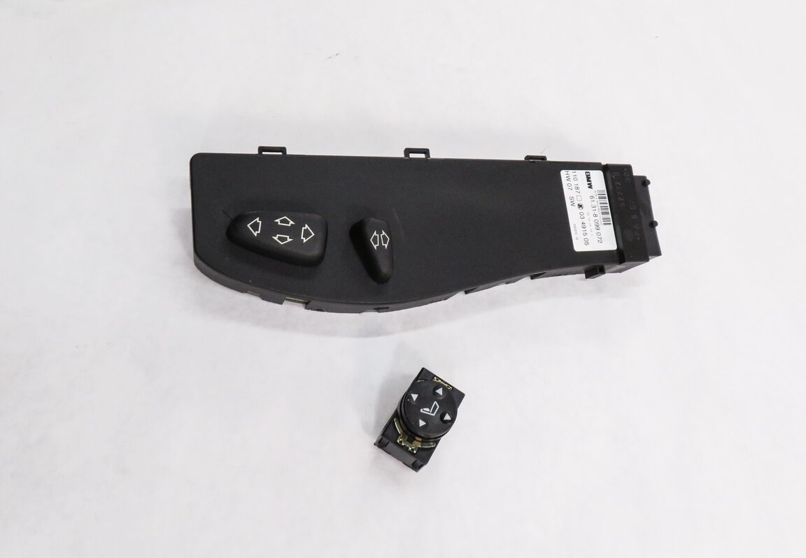 Thumbnail 4: 2006 RANGE ROVER (L322) RIGHT FRONT PASSENGER SEAT ADJUSTMENT SWITCH BUTTON