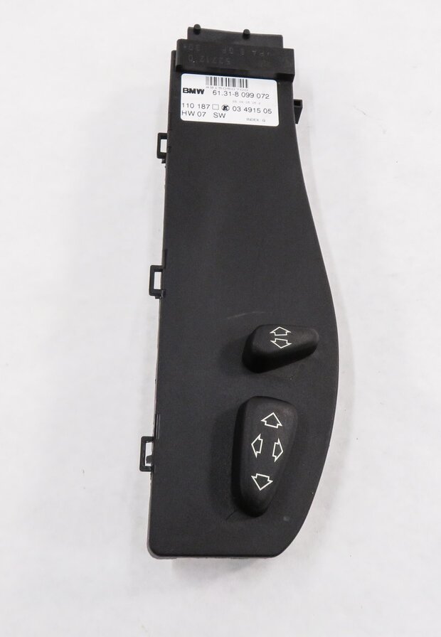 Thumbnail 8: 2006 RANGE ROVER (L322) RIGHT FRONT PASSENGER SEAT ADJUSTMENT SWITCH BUTTON