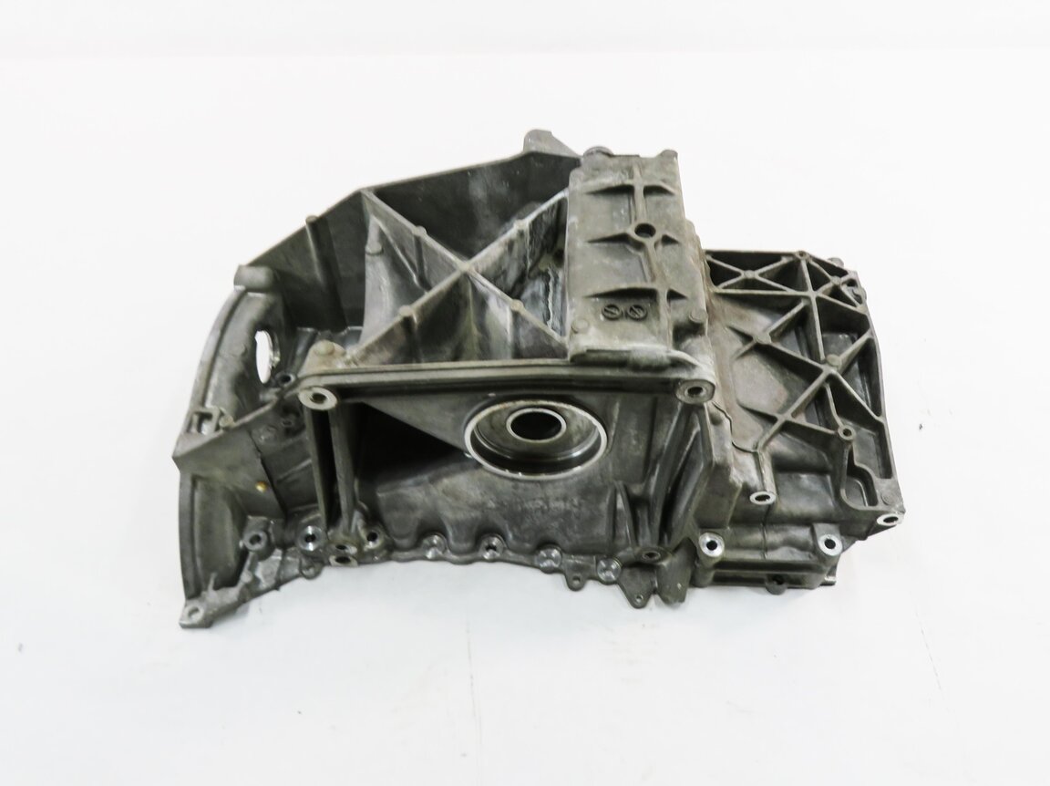 Thumbnail 2: 2006-2009 RANGE ROVER (L322) 4.2L SUPERCHARGED / 4.4L V8 ENGINE - OIL PAN