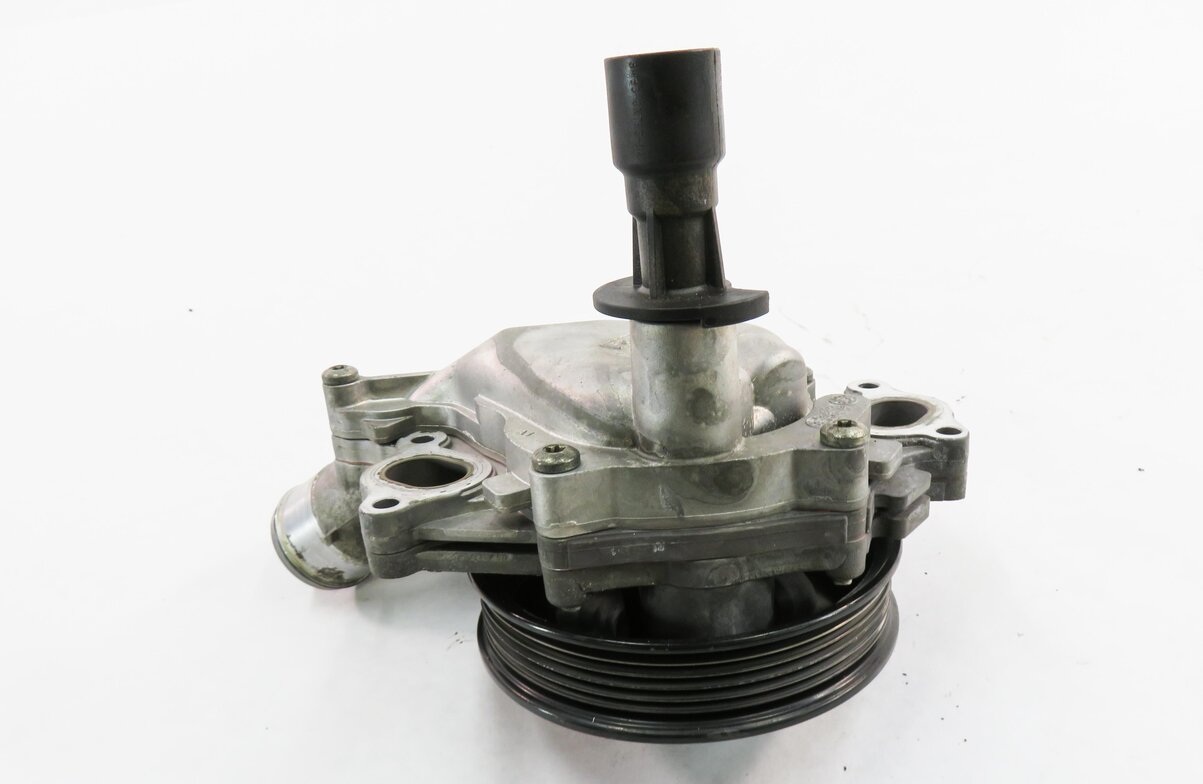 Thumbnail 6: 2010-2017 LR4 - RANGE ROVER SPORT (L320 L322 L494 L404) 3.0L / 5.0L - WATER PUMP