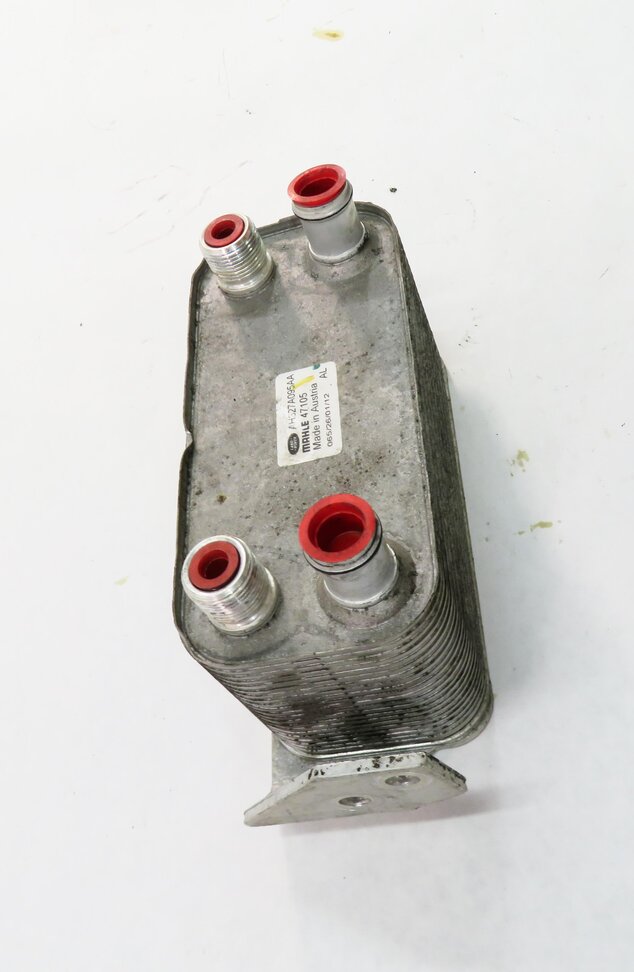 Thumbnail 3: 10-16 LAND ROVER LR4 RANGE ROVER SPORT (L320) 3.0L 5.0L TRANSMISSION OIL COOLER