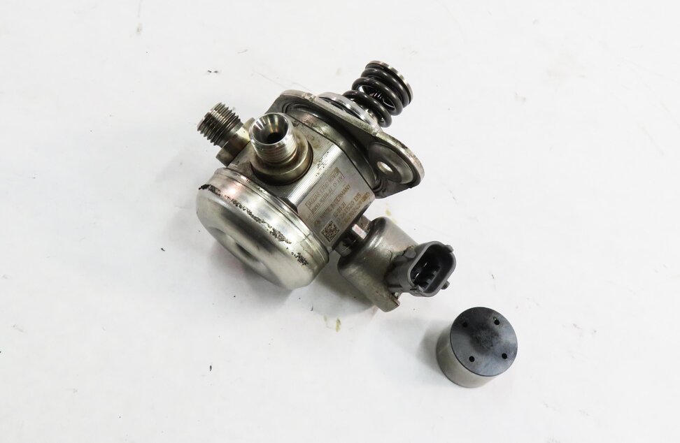 Thumbnail 1: 10-17 LR4 RANGE ROVER SPORT (L322 L320 L405 L494) 3.0L 5.0L MECHANICAL FUEL PUMP