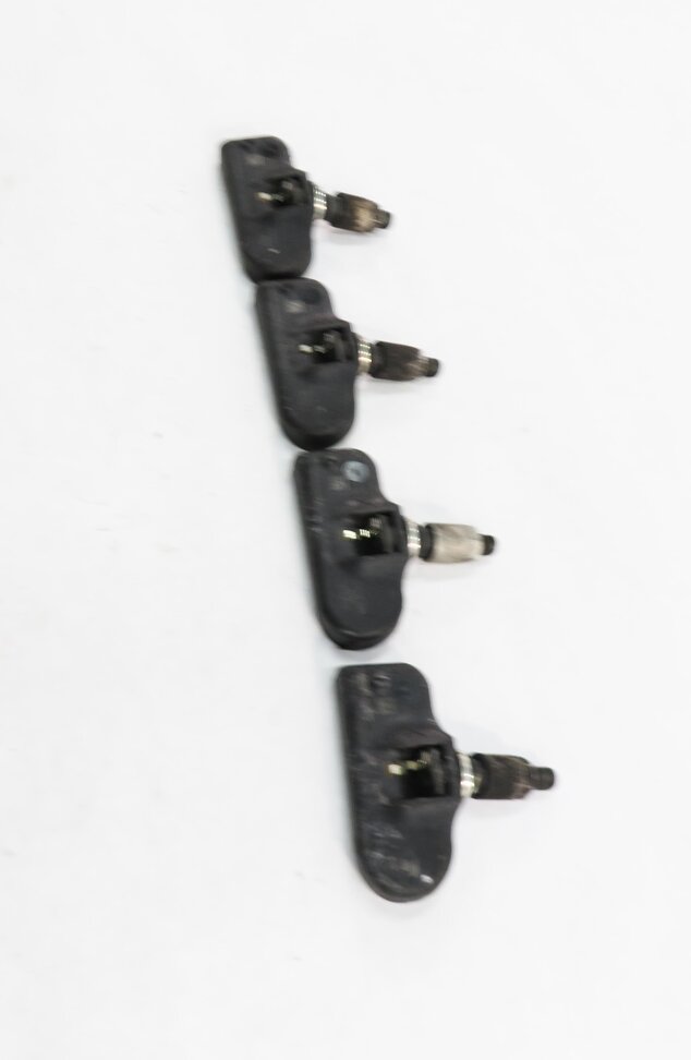 Thumbnail 4: 2012 RANGE ROVER SPORT (L320) TPMS TIRE AIR PRESSURE SENSOR SET-4 (315 MHz)