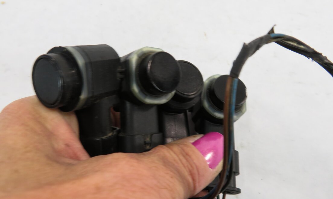 Thumbnail 6: 2012 RANGE ROVER SPORT (L320) REAR PDC PARK DISTANCE SENSOR SET w/ HARNESS BLACK