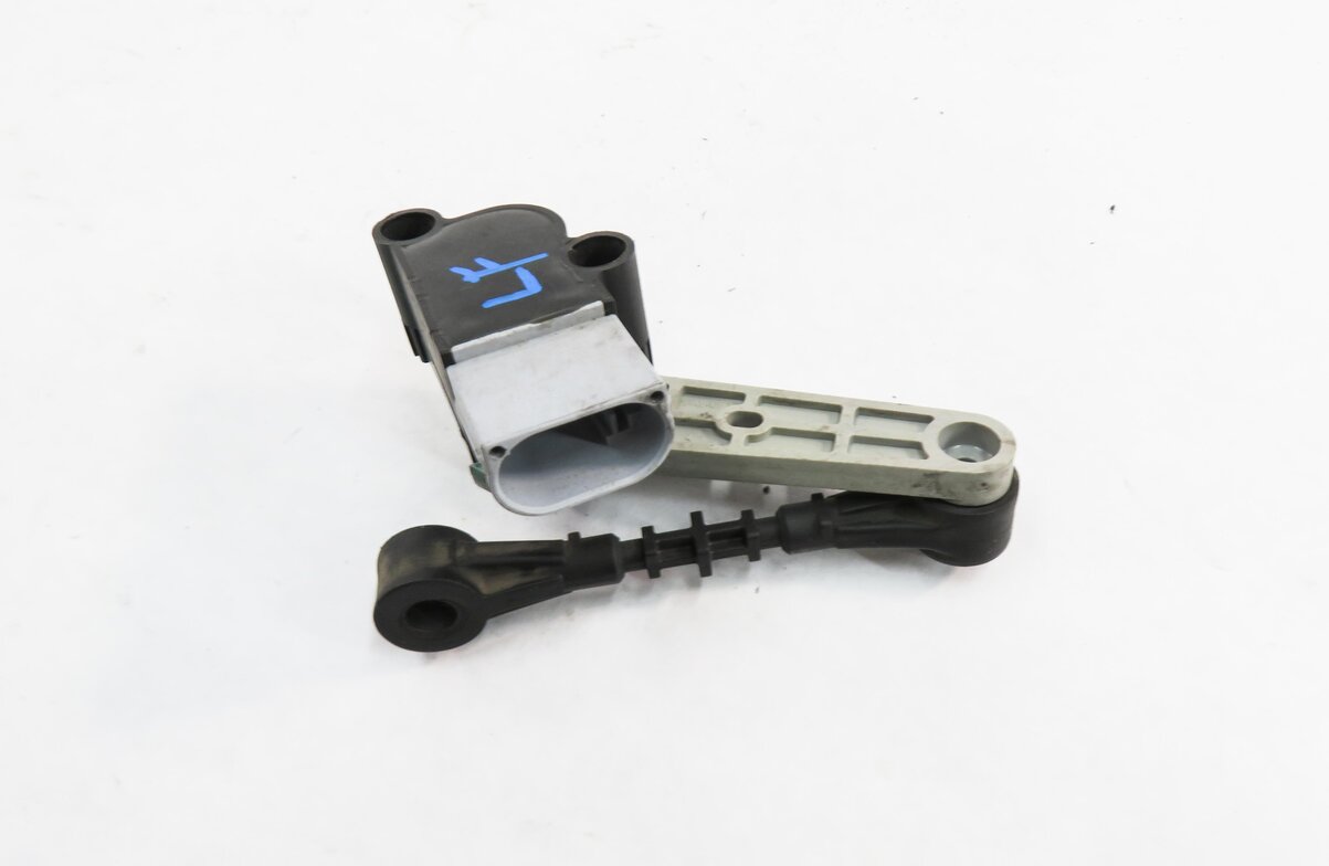 Thumbnail 2: 2012 RANGE ROVER SPORT (L320) LEFT FRONT DRIVER SUSPENSION HEIGHT LEVEL SENSOR