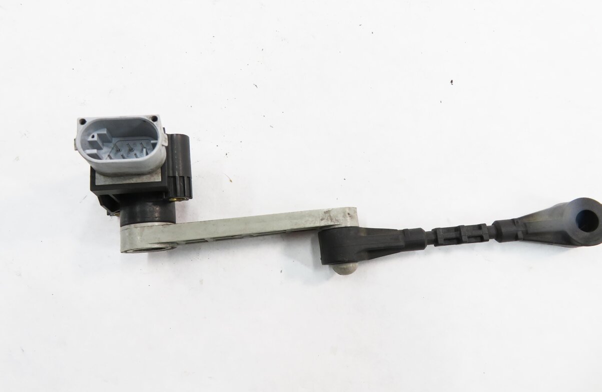 Thumbnail 5: 2012 RANGE ROVER SPORT (L320) LEFT FRONT DRIVER SUSPENSION HEIGHT LEVEL SENSOR