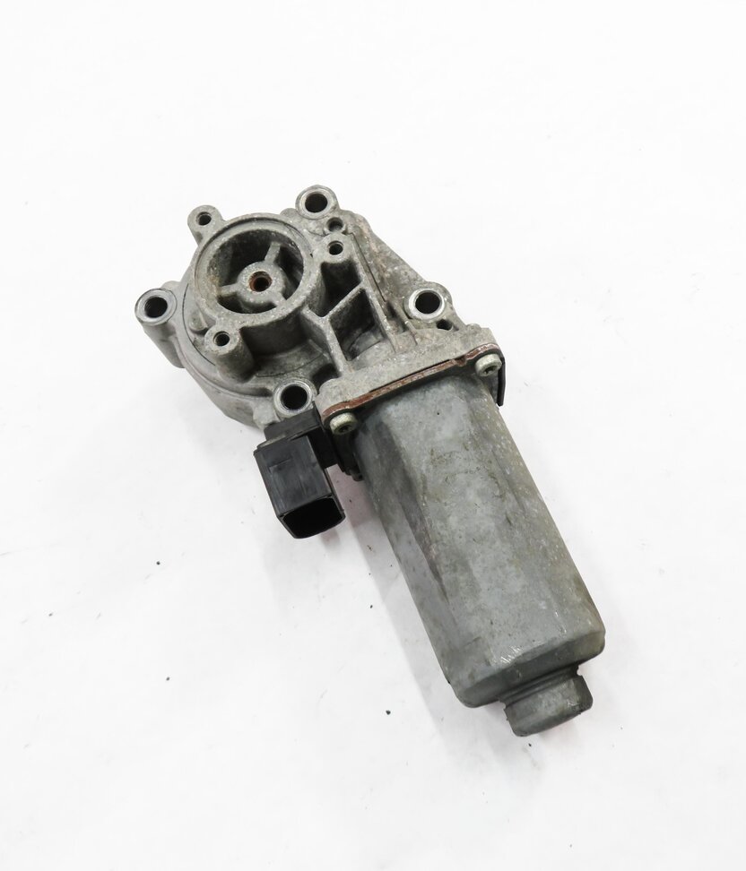 Thumbnail 1: 05-16 LR3 LR4 RANGE ROVER SPORT (L320 L322 L405 L494) TRANSFER CASE SHIFT MOTOR