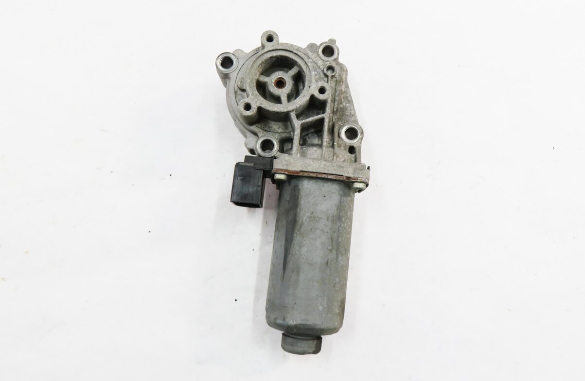Thumbnail 2: 05-16 LR3 LR4 RANGE ROVER SPORT (L320 L322 L405 L494) TRANSFER CASE SHIFT MOTOR