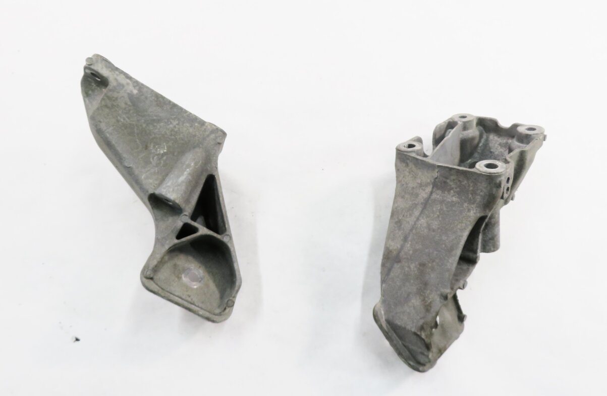 Thumbnail 2: 2012 RANGE ROVER SPORT (L320) 5.0L SUPERCHARGED ENGINE - MOTOR MOUNT BRACKET SET