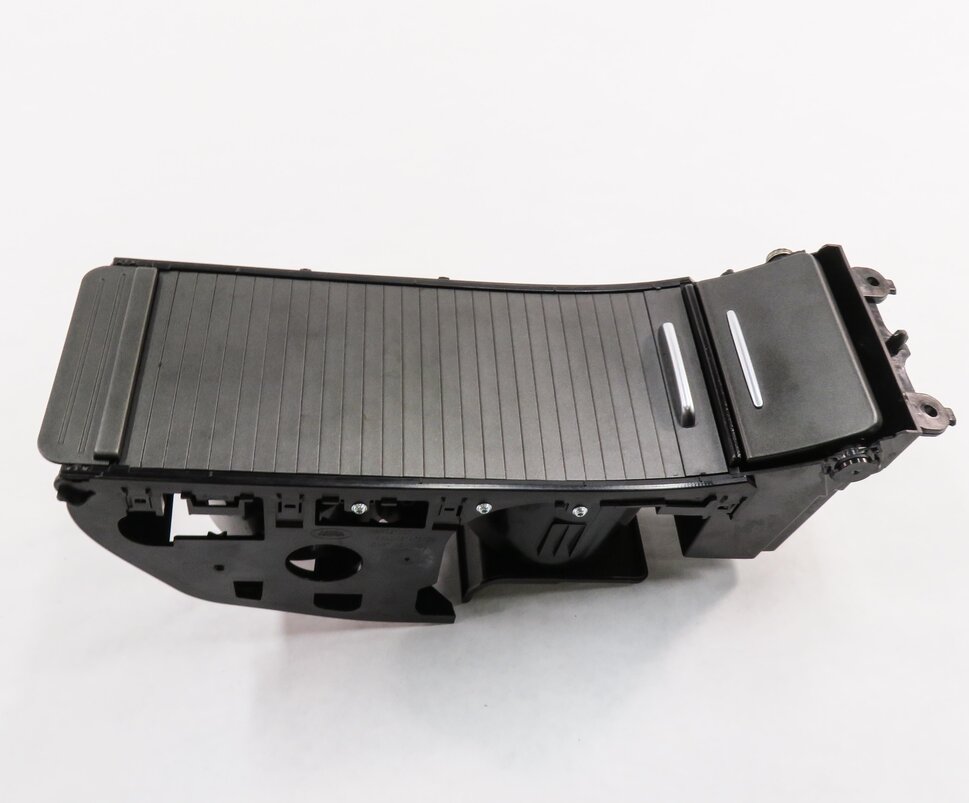 Thumbnail 2: 2012 RANGE ROVER SPORT (L320) FRONT CENTER CONSOLE CUP HOLDER w/o INSERTS