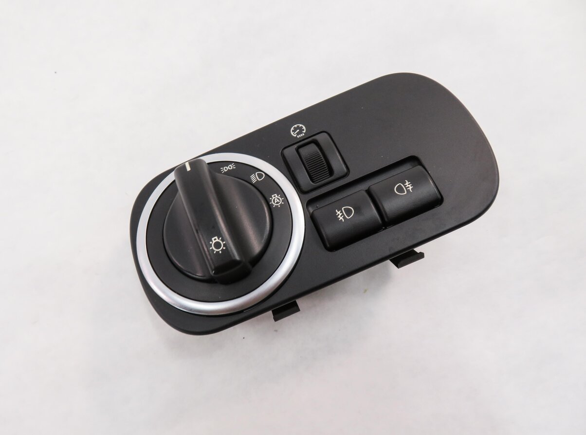 Thumbnail 1: 2010-2013 LAND ROVER LR4 - RANGE ROVER SPORT (L320) HEADLIGHT SWITCH CONTROL