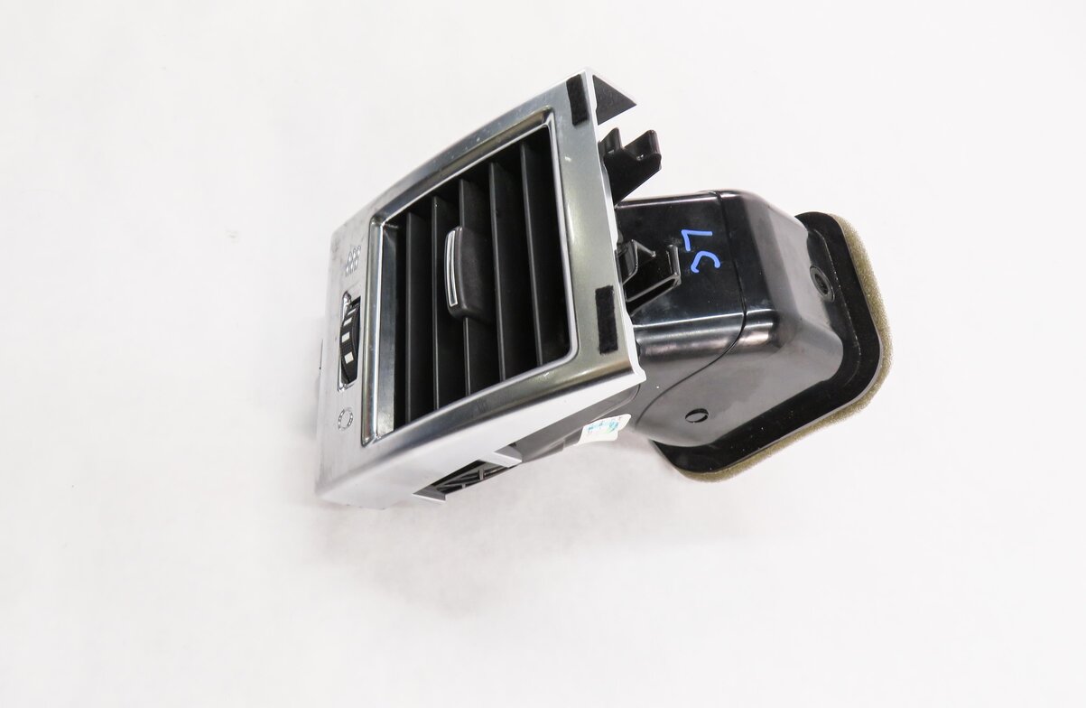 Thumbnail 4: 2012 RANGE ROVER SPORT (L320) LEFT DRIVER CENTER DASH HEATER A/C AIR VENT