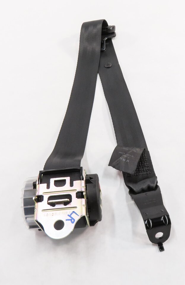 Thumbnail 5: 2012 RANGE ROVER SPORT (L320) REAR 2nd ROW SEAT - LEFT SEATBELT RETRACTOR BLACK