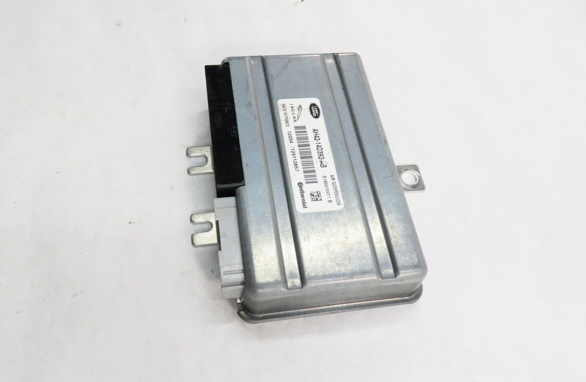 Thumbnail 4: 2012 RANGE ROVER SPORT (L320) AIR SUSPENSION CONTROL MODULE (HITACHI COMPRESSOR)