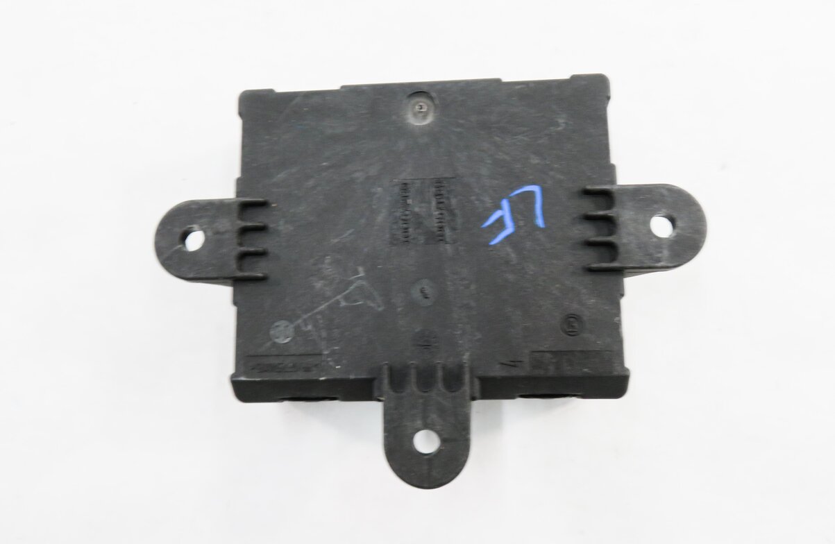 Thumbnail 6: 2010-2013 RANGE ROVER SPORT (L320) LEFT FRONT DRIVER DOOR CONTROL MODULE