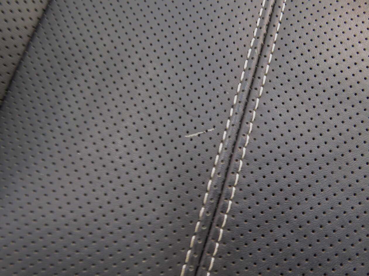 Thumbnail 7: 2012 RANGE ROVER SPORT (L320) DRIVER - UPPER TOP HEATED SEAT CUSHION (BLACK)