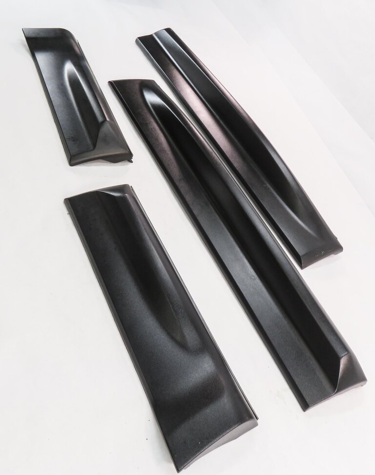 Thumbnail 3: 2012 RANGE ROVER SPORT (L320) FRONT & REAR DOOR RUNNER TRIM MOULDING SET-4