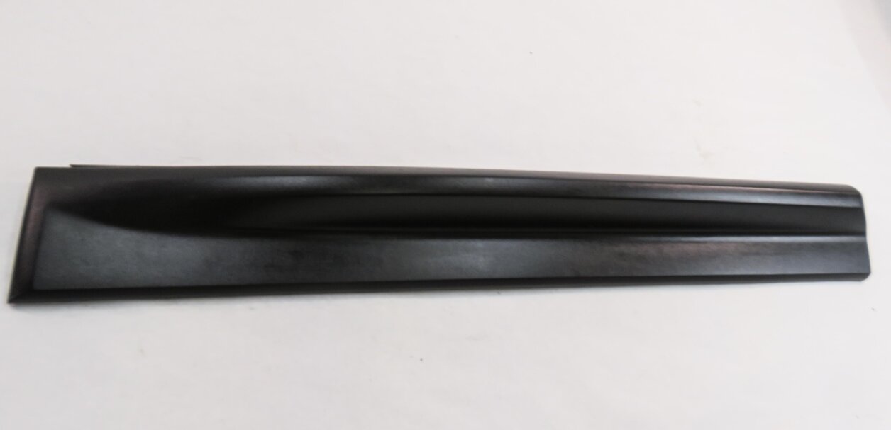 Thumbnail 5: 2012 RANGE ROVER SPORT (L320) FRONT & REAR DOOR RUNNER TRIM MOULDING SET-4