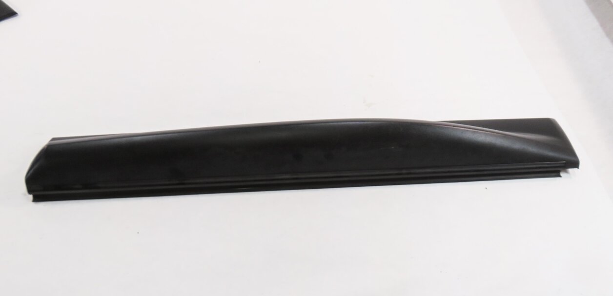 Thumbnail 6: 2012 RANGE ROVER SPORT (L320) FRONT & REAR DOOR RUNNER TRIM MOULDING SET-4