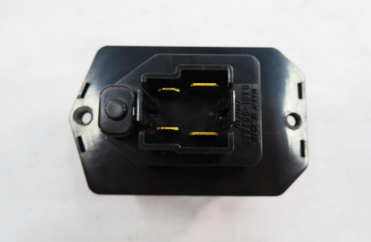 Thumbnail 5: 2012 RANGE ROVER SPORT (L320) FRONT HEATER A/C BLOWER FAN MOTOR SPEED RESISTOR
