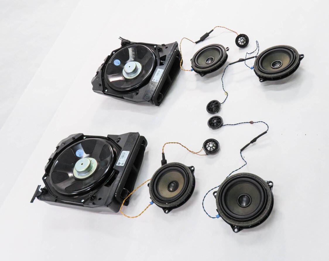 Thumbnail 10: 2015 BMW 335i (F30) RADIO STEREO SUB SUBWOOFER TWEETER SPEAKER SET-10