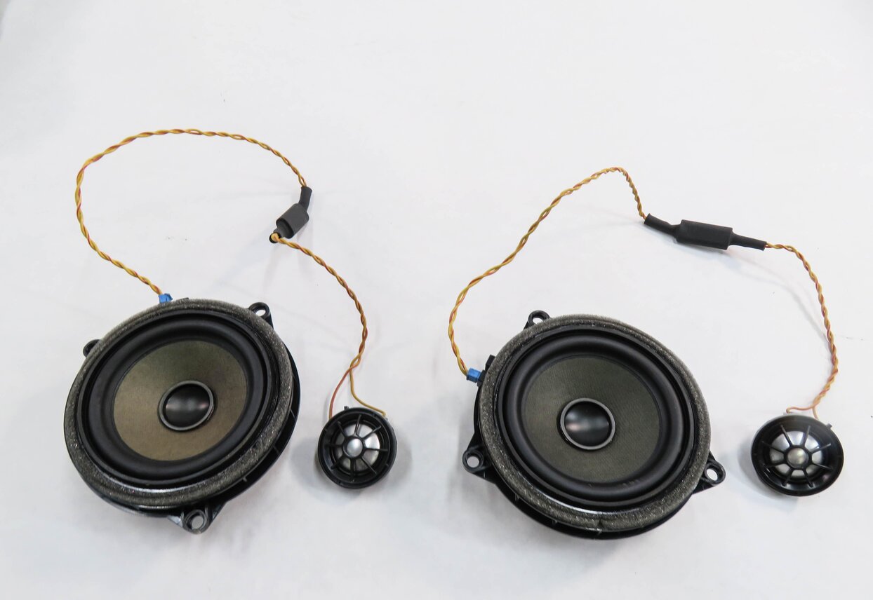 Thumbnail 4: 2015 BMW 335i (F30) RADIO STEREO SUB SUBWOOFER TWEETER SPEAKER SET-10