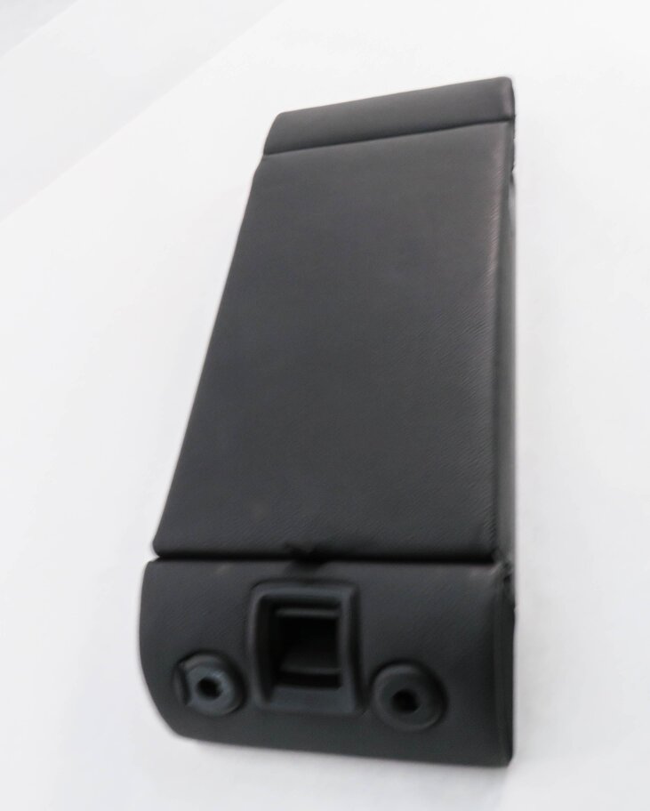 Thumbnail 2: 2015 BMW 335i (F30) REAR SEAT CENTER CONSOLE ARMREST LID w/ CUP HOLDER (BLACK)