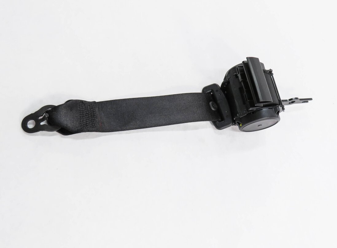 Thumbnail 4: 2015 BMW 335i (F30) REAR SEAT - RIGHT SEATBELT RETRACTOR (BLACK)
