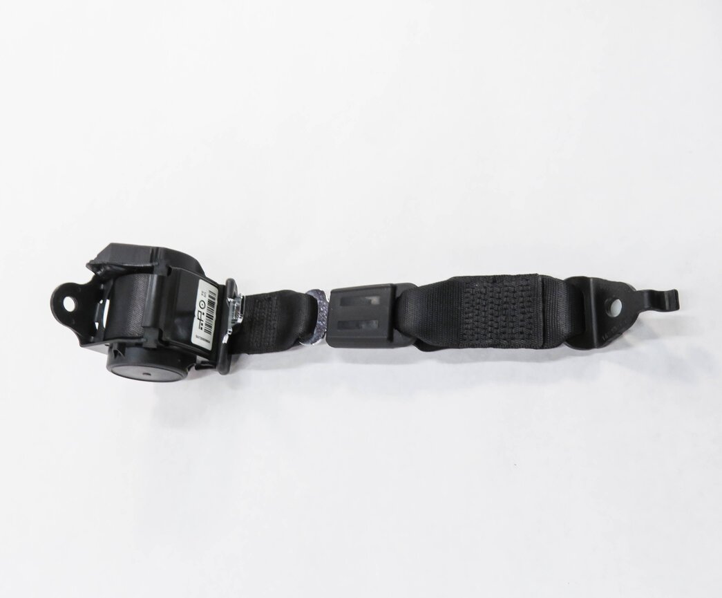 Thumbnail 3: 2015 BMW 335i (F30) REAR SEAT - CENTER SEATBELT RETRACTOR (BLACK)
