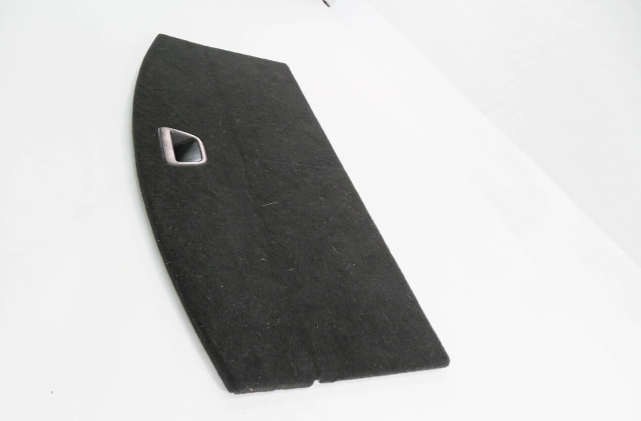 Thumbnail 2: 2017 LAND ROVER DISCOVERY SPORT (L550) REAR SPARE TIRE COVER TRIM w/ 3rd ROW