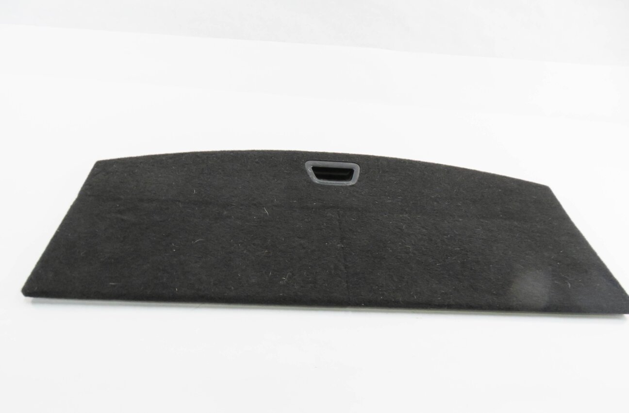 Thumbnail 4: 2017 LAND ROVER DISCOVERY SPORT (L550) REAR SPARE TIRE COVER TRIM w/ 3rd ROW