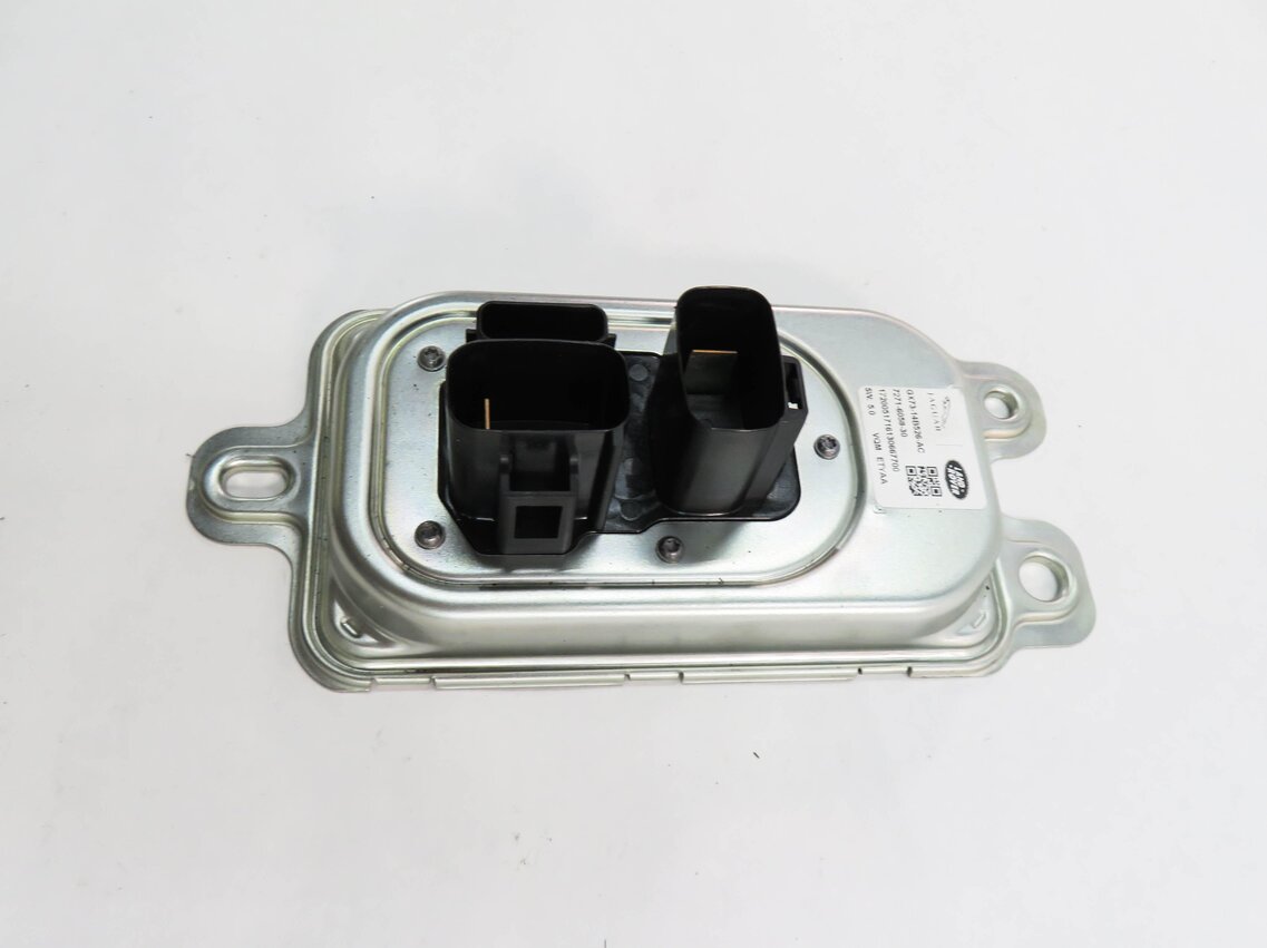 Thumbnail 4: 2017 LAND ROVER DISCOVERY SPORT (L550) POWER INVERTER CONTROL MODULE