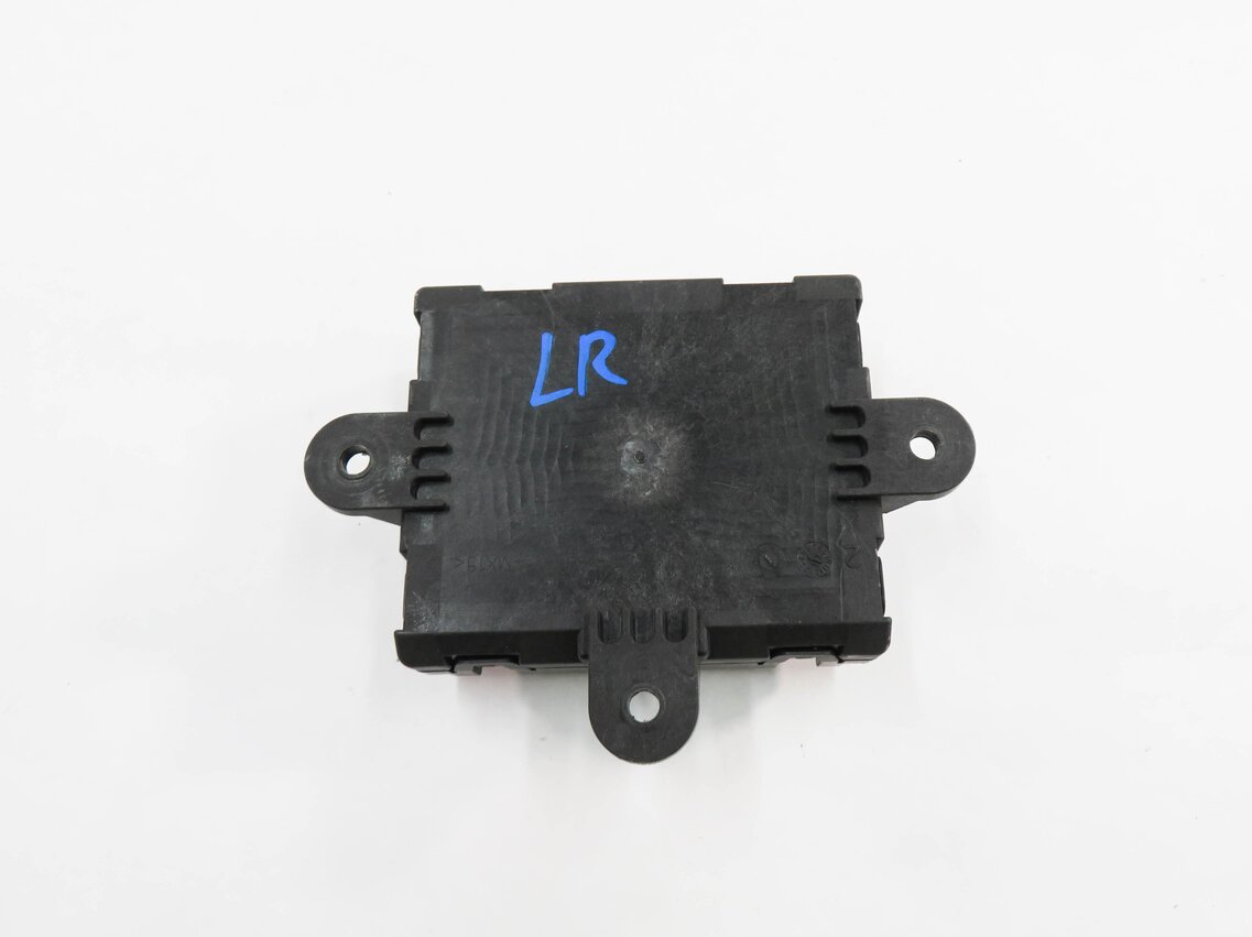 Thumbnail 5: 2017 LAND ROVER DISCOVERY SPORT (L550) LEFT REAR DOOR CONTROL MODULE