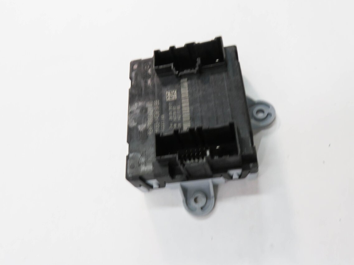 Thumbnail 3: 2017 LAND ROVER DISCOVERY SPORT (L550) RIGHT REAR DOOR CONTROL MODULE