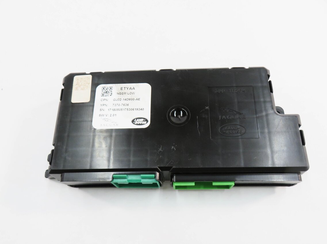 Thumbnail 1: 2015-2017 LAND ROVER DISCOVERY SPORT (L550) PASSENGER SEAT CONTROL MODULE