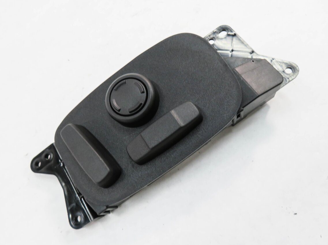 2017 LAND ROVER DISCOVERY SPORT (L550) RIGHT FRONT PASSENGER SEAT SWITCH