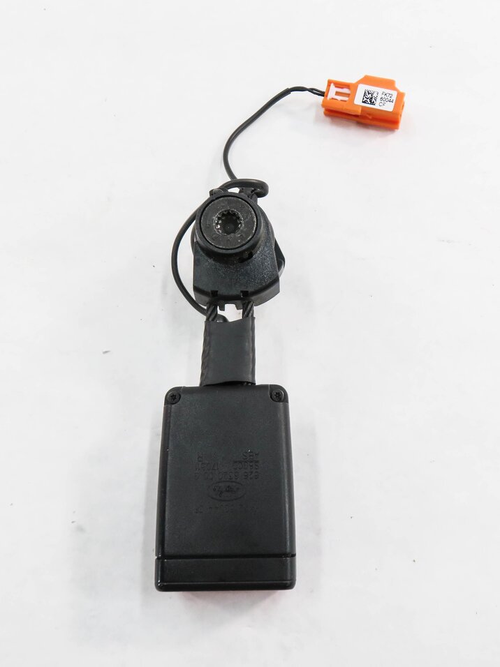 Thumbnail 5: 2017 LAND ROVER DISCOVERY SPORT (L550) REAR 2nd ROW - RIGHT SEATBELT RECEIVER