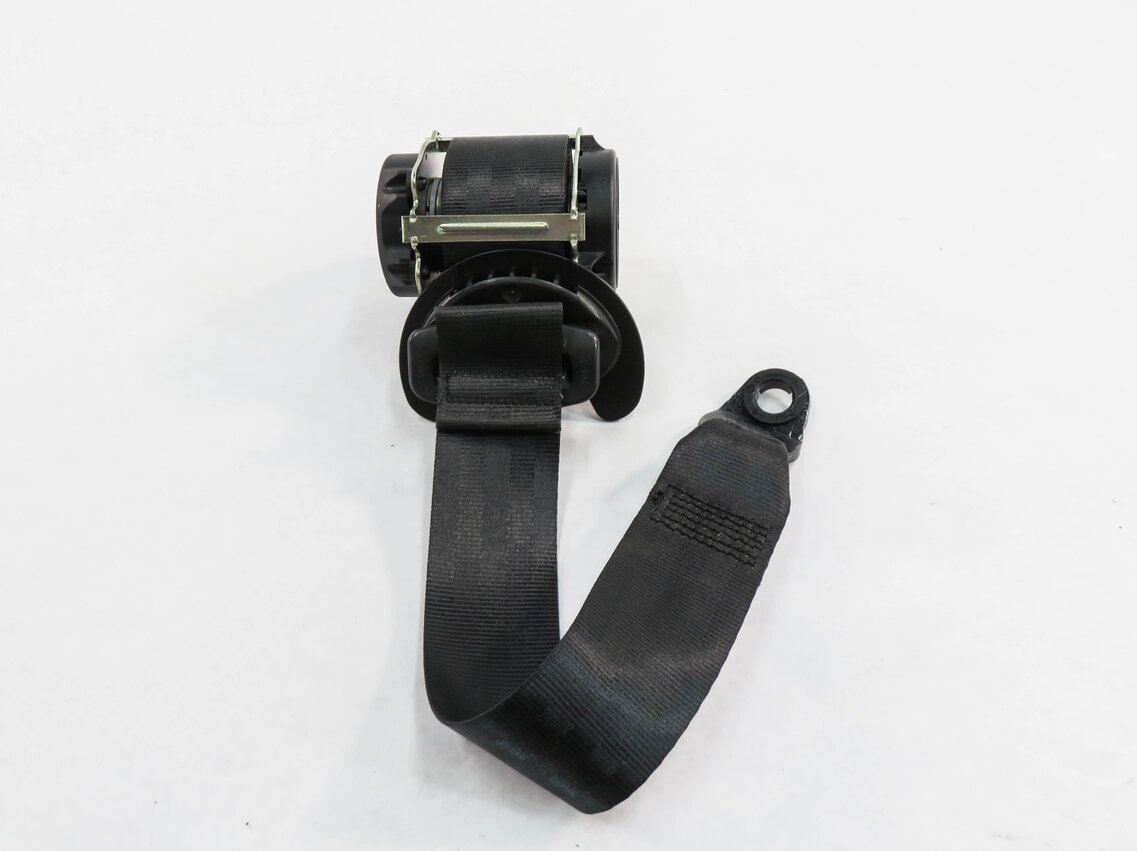 Thumbnail 2: 2017 LAND ROVER DISCOVERY SPORT (L550) REAR 2nd ROW - RIGHT SEATBELT RETRACTOR