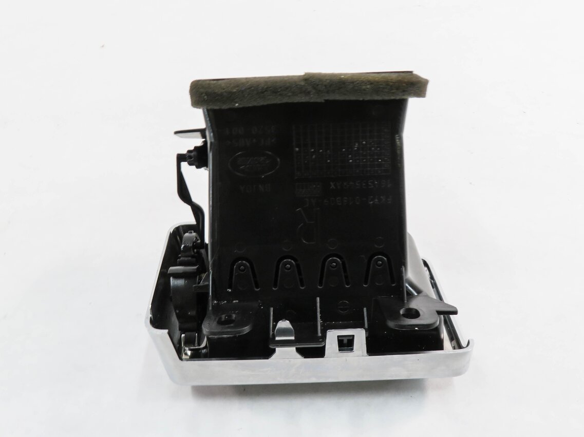 Thumbnail 6: 2017 LAND ROVER DISCOVERY SPORT (L550) RIGHT PASSENGER DASH HEATER A/C AIR VENT