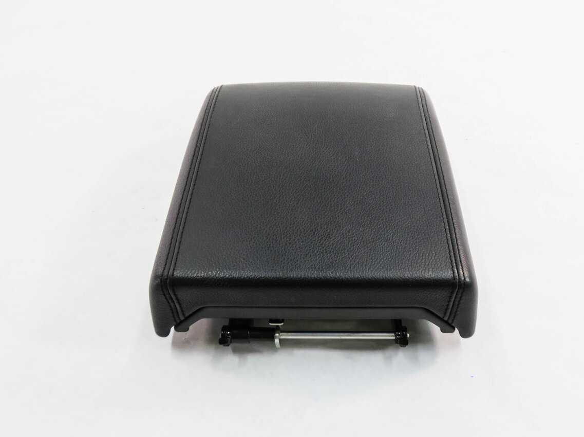 Thumbnail 5: 2015-2019 DISCOVERY SPORT (L550) FRONT CENTER CONSOLE ARMREST LID (BLACK)