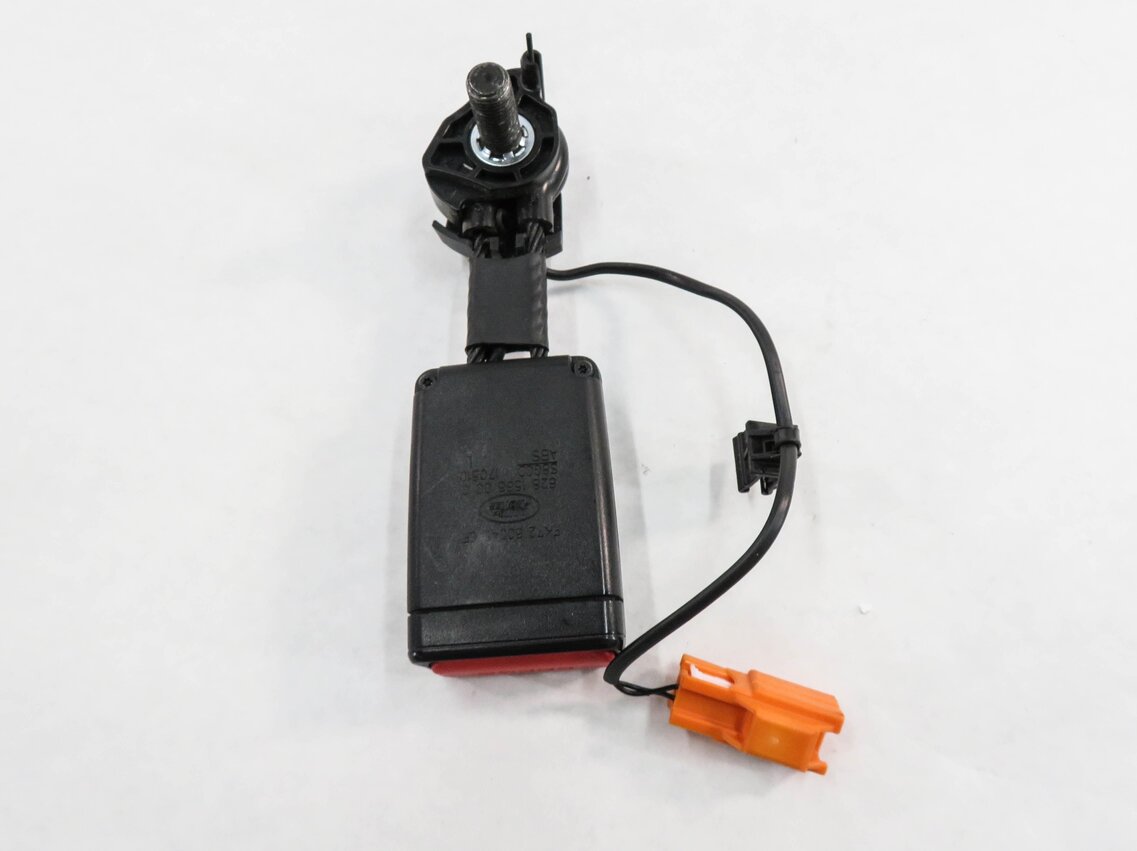 Thumbnail 5: 2017 LAND ROVER DISCOVERY SPORT (L550) REAR 2nd ROW - LEFT SEATBELT RECEIVER